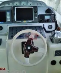 barca a motore 3B CRAFT 37 OPEN - 2004 - 2 x 370 FPT barca a motore 3B CRAFT 37 OPEN - 2004 - 2 x 370 FPT