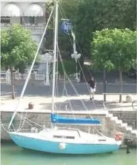 barca a vela MARIVER COCALETTA anno 1978 lunghezza mt 7 barca a vela MARIVER COCALETTA anno 1978 lunghezza mt 7