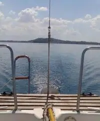 Barca a vela Cartefour 681