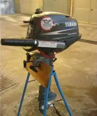 MOTORE FUORIBORDO YAMAHA 4CV 4TEMPI SERBATOIO SUPPLEMENTARE MOTORE FUORIBORDO YAMAHA 4CV 4TEMPI SERBATOIO SUPPLEMENTARE