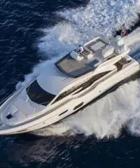 FERRETTI 690