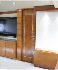 Majesty Yachts 105 Majesty Yachts 105