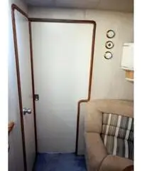 SEA RAY BOATS 440 SUNDANCER