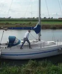 Natante a vela BRIGAND 9.50 Natante a vela BRIGAND 9.50