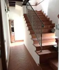 Vendita villa mq. 300 - Zona Carraia Vendita villa mq. 300 - Zona Carraia