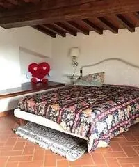 Vendita villa mq. 300 - Zona Carraia Vendita villa mq. 300 - Zona Carraia