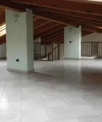 Vendita Villa da 240mq con garage