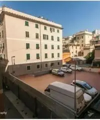 DIVENTARE GRANDI NON E' MAI COSTATO COSI' POCO DIVENTARE GRANDI NON E' MAI COSTATO COSI' POCO