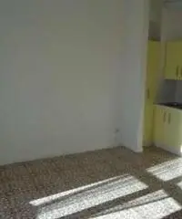 Vendita Bilocale in Via Camporino