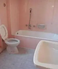 Vendita Multilocale in Via Castruccio