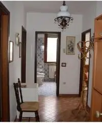 645 - Trilocale a Bordighera
