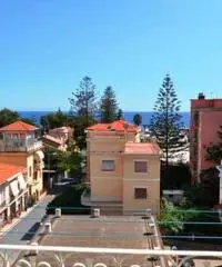 Vendita Cinque locali in Corso Felice Cavallotti Vendita Cinque locali in Corso Felice Cavallotti