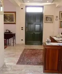 Vendita Villa in Via Edmondo de Amicis