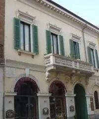 Appartamento - Lodi LO. Appartamento - Lodi LO.