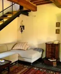 Rustico/Corte in vendita a TORRE DEL LAGO-MARINA - Viareggio 200 mq