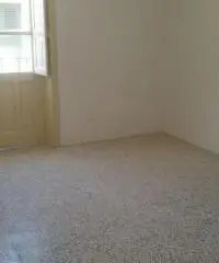 CASA INDIPENDENTE RISTRUTTURATA ZONA SAN GIOVANNI CASA INDIPENDENTE RISTRUTTURATA ZONA SAN GIOVANNI