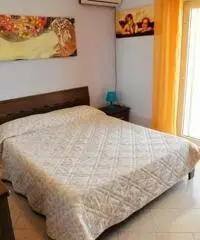 GIARDINI NAXOS Recanati: Bivano, N. 2 Garages, Posto auto