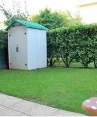 Vendita Bilocale in Via Fratelli Cervi, 11