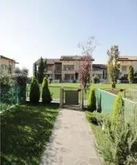 Vendita Trilocale in Via Vimercate Vendita Trilocale in Via Vimercate