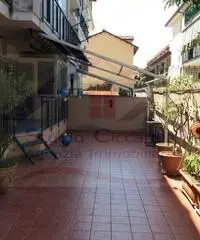 rifITI 049-SU26104 - Appartamento in Vendita a Giugliano in Campania di 85 mq rifITI 049-SU26104 - Appartamento in Vendita a Giugliano in Campania di 85 mq