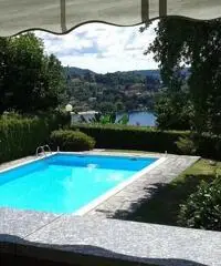 Appartamento con piscina collinare Orta Appartamento con piscina collinare Orta