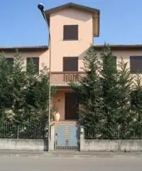rif: FM villa e capan. Montechiarugolo - Villa in Vendita a Montechiarugolo