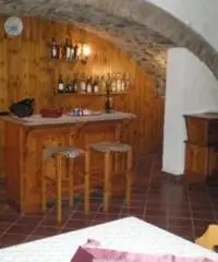 Grande villa nel comune di Preci di 400 mq e 6 ettari di terreno Grande villa nel comune di Preci di 400 mq e 6 ettari di terreno