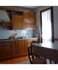 Villetta a schiera in vendita a SAN FREDIANO A SETTIMO - Cascina 180 mq