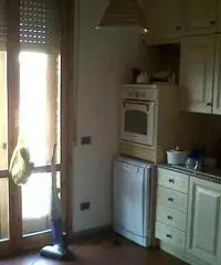 Comeana, terzo ed utimo piano con ascensore, con bella vista panoramica, soggiorno, cucina, due came Comeana, terzo ed utimo piano con ascensore, con bella vista panoramica, soggiorno, cucina, due came