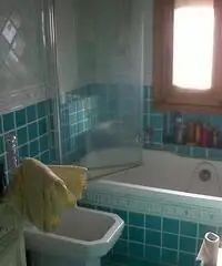 Comeana, terzo ed utimo piano con ascensore, con bella vista panoramica, soggiorno, cucina, due came Comeana, terzo ed utimo piano con ascensore, con bella vista panoramica, soggiorno, cucina, due came