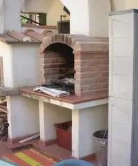 VILLA A SCHIERA di 6 vani e di 180 mq (CARMIGNANO) VILLA A SCHIERA di 6 vani e di 180 mq (CARMIGNANO)