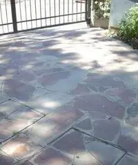 VILLA A SCHIERA di 6 vani e di 180 mq (CARMIGNANO) VILLA A SCHIERA di 6 vani e di 180 mq (CARMIGNANO)