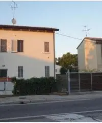 Castiglione di Ravenna, bilocale con tavernetta vicino al centro Castiglione di Ravenna, bilocale con tavernetta vicino al centro