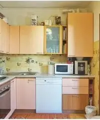 Pinarella, appartamento tre camere e due bagni Pinarella, appartamento tre camere e due bagni