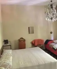 Marina Centro: Vendita Cinque locali in Viale Paolo Mantegazza