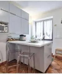 Vendita Quadrilocali in via Real Collegio 27