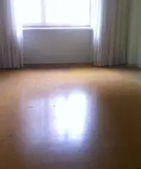 Via Lagarina Metro fermata Marche Corso Francia alloggio Trilocale Via Lagarina Metro fermata Marche Corso Francia alloggio Trilocale