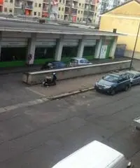 Via Lagarina Metro fermata Marche Corso Francia alloggio Trilocale Via Lagarina Metro fermata Marche Corso Francia alloggio Trilocale