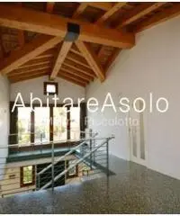 Vendita Villa in Via Molini Vendita Villa in Via Molini
