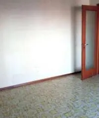 Vendita Cinque locali in VIA RATTO DEI MANDIERI