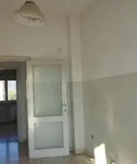 Centro città: Vendita Cinque locali in Via Girolamo Crescentini Centro città: Vendita Cinque locali in Via Girolamo Crescentini