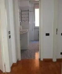 Centro città: Vendita Trilocale in Via della Robbia Luca