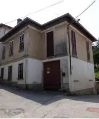 Cocquio Trevisago appartamento 5 locali Cocquio Trevisago appartamento 5 locali