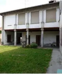 Cocquio Trevisago appartamento 5 locali Cocquio Trevisago appartamento 5 locali