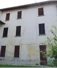 Cocquio Trevisago appartamento 5 locali Cocquio Trevisago appartamento 5 locali
