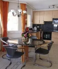 Casa EDELWEISS, Leukerbad. Appartamento di 3.5 locali con balcone Casa EDELWEISS, Leukerbad. Appartamento di 3.5 locali con balcone