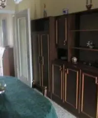 Appartamento in Affitto a 400 Appartamento in Affitto a 400