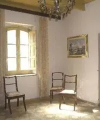 Cabras-indipendente da ristrutturare con locale