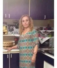 SIGNORA PER BABY SITTER, BADANTE O PULIZIE. SIGNORA PER BABY SITTER, BADANTE O PULIZIE.