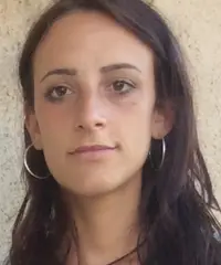 Ragazza italiana di 25 anni cerca occupazione part - time Ragazza italiana di 25 anni cerca occupazione part - time